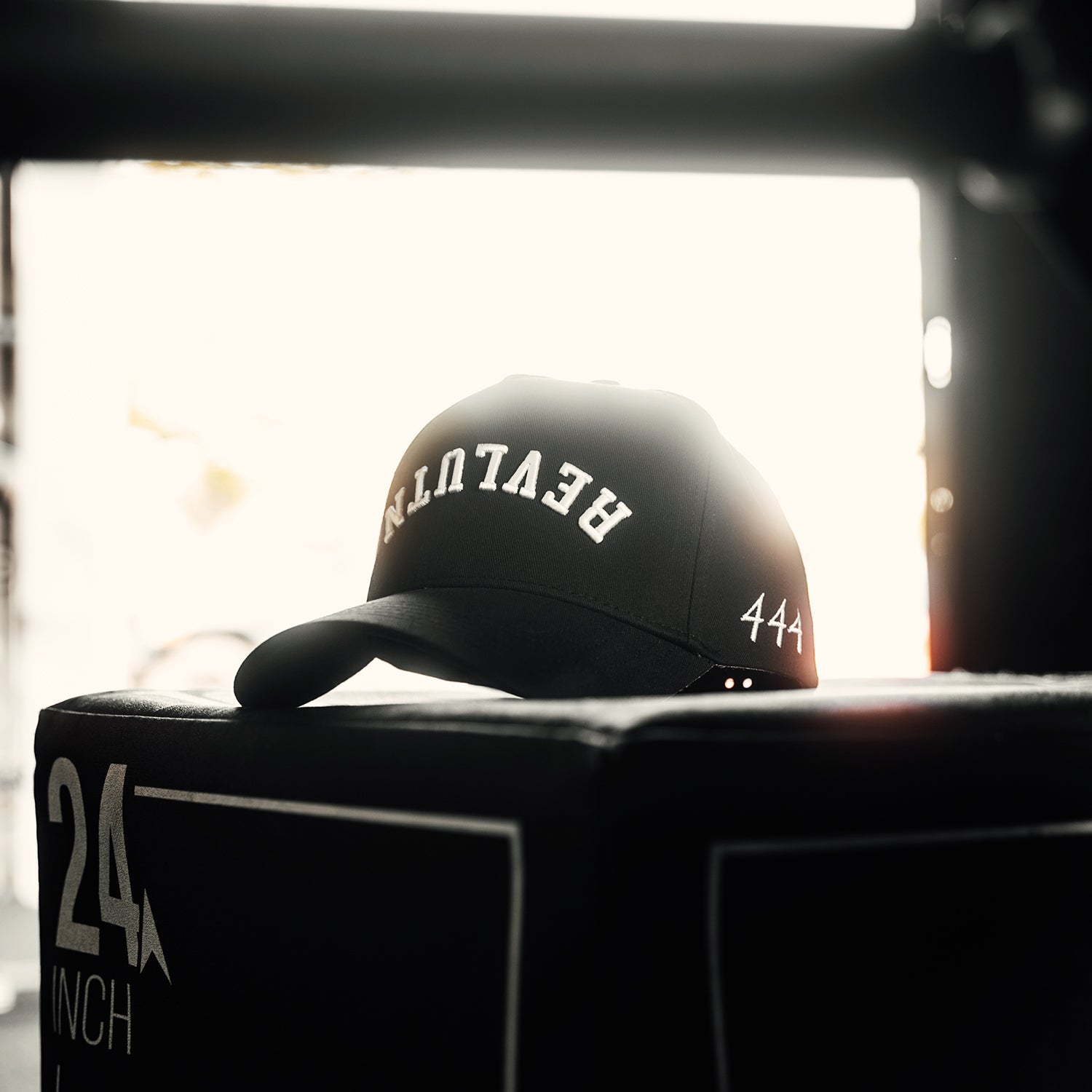444 CAP - BLACK