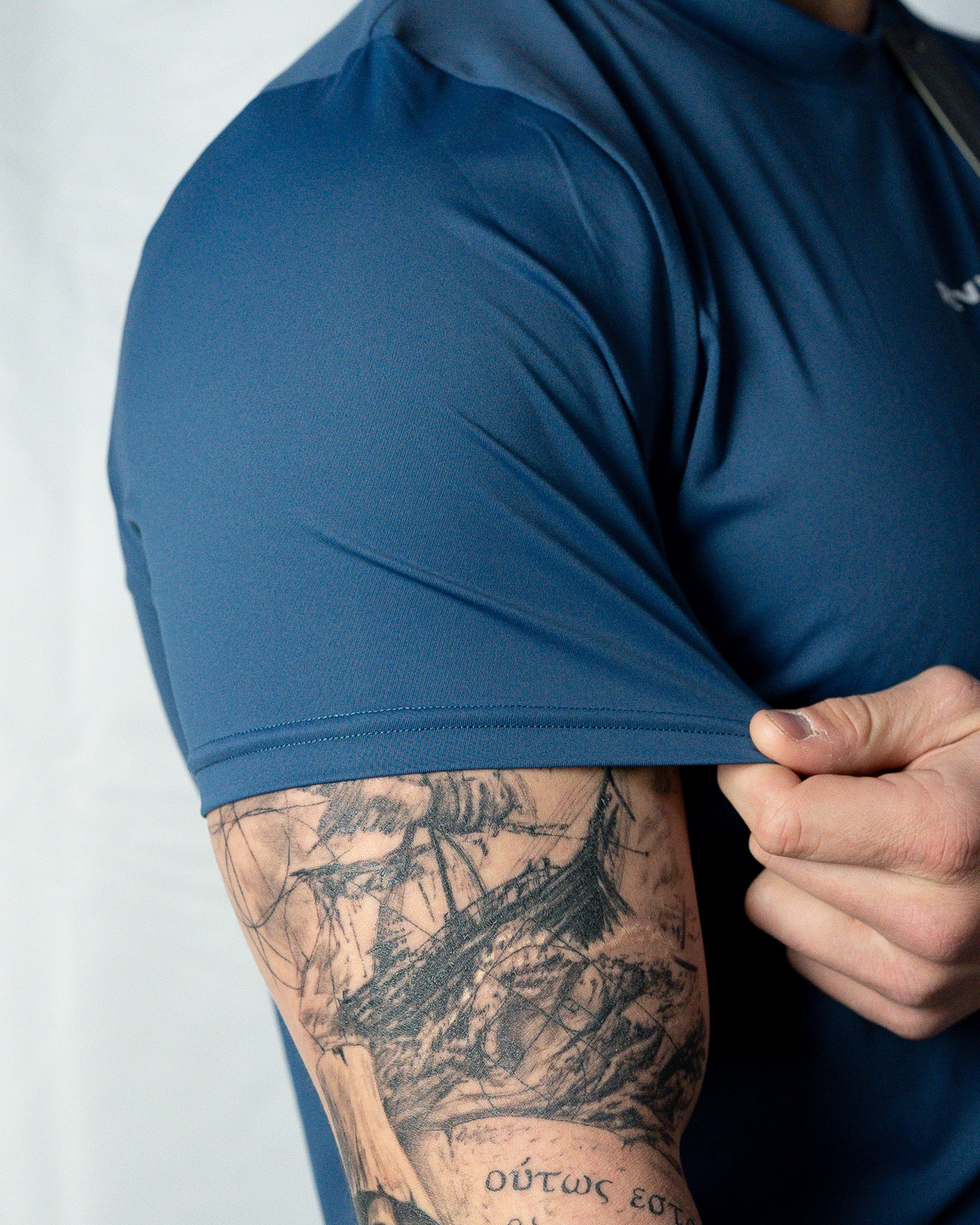 APEX COMPRESSION SHORT SLEEVE TOP