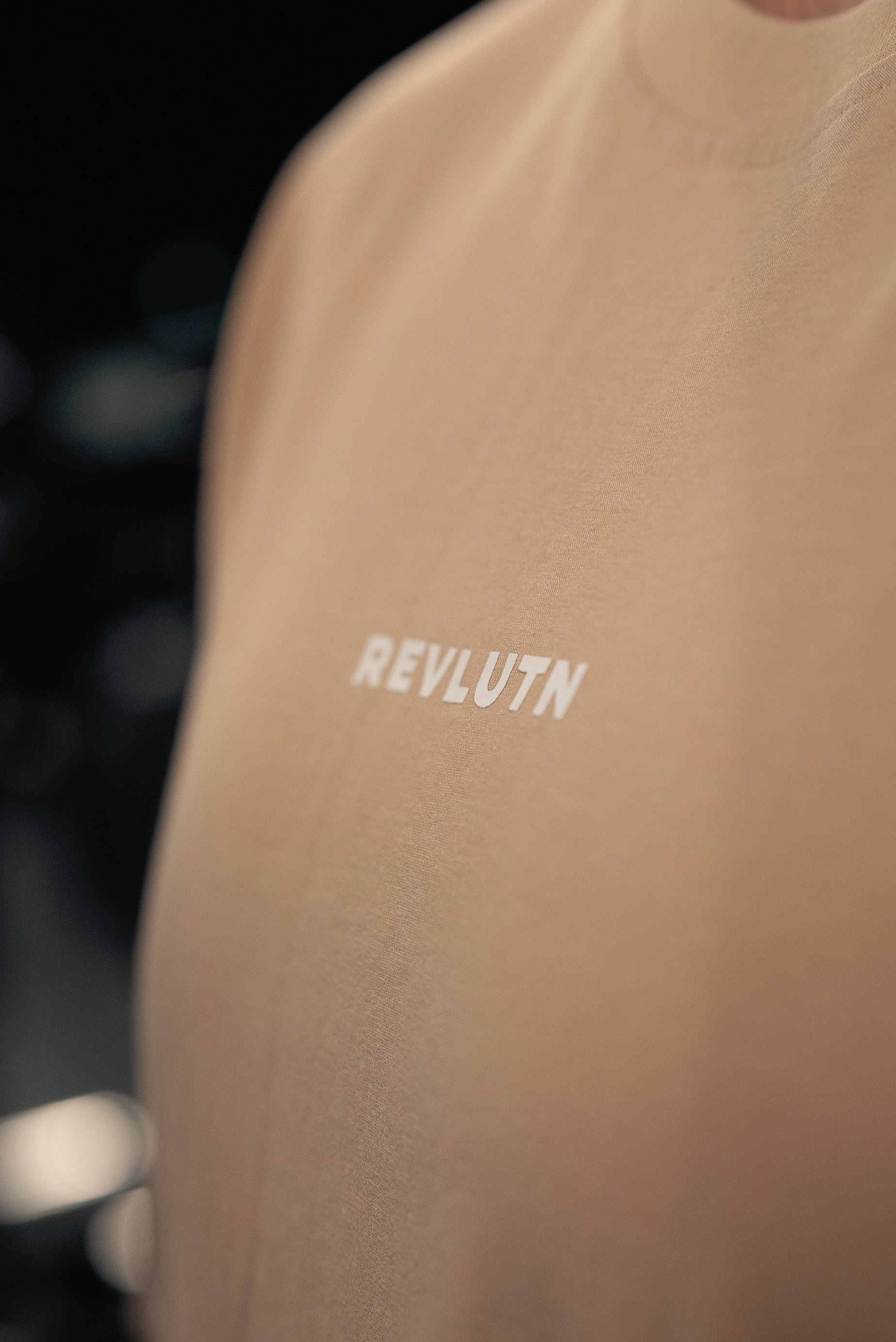 WORK LIKE HELL PUMPCOVER - SAND