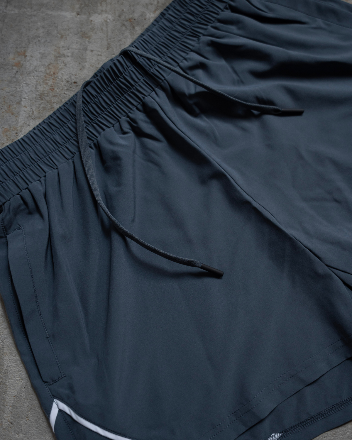 ADAPT SHORT