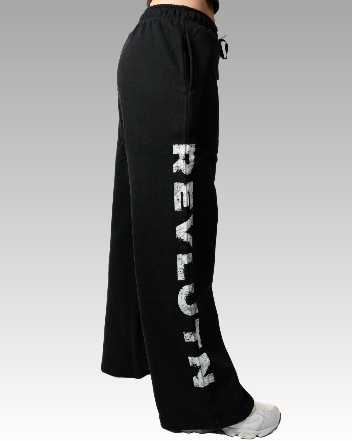 REVLUTN SWEATPANTS