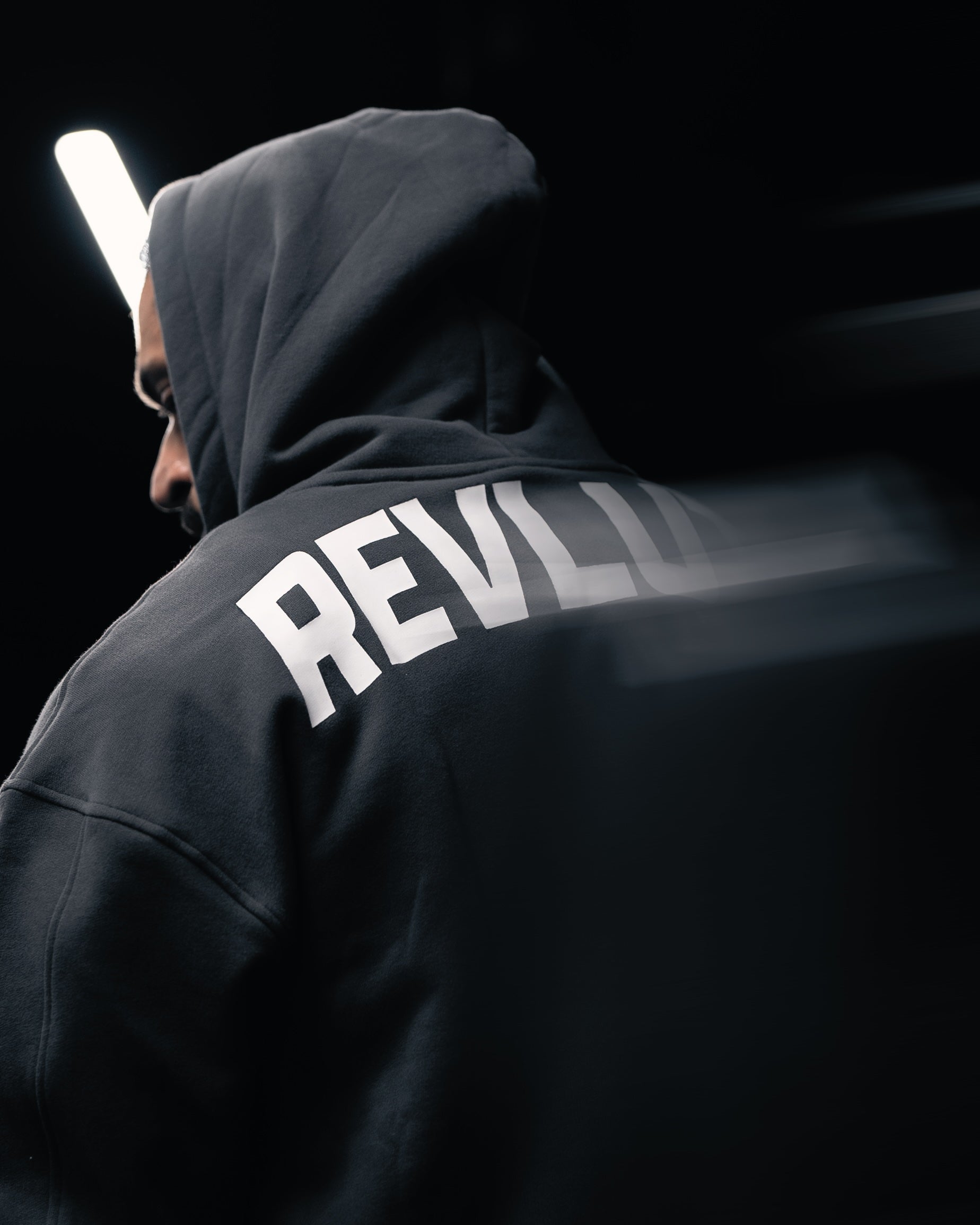 STATEMENT ZIP-UP HOODIE